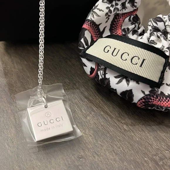Gucci 925 Necklace